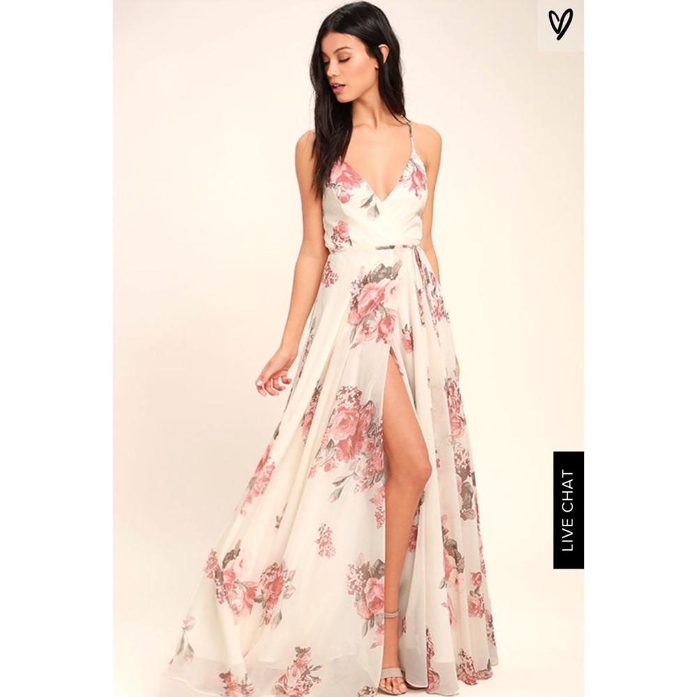 NWT Lulu’s Elegantly Inclined Floral Maxi Dress